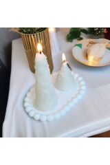 2'li Yıldız Desenli Beyaz Konik Mum Seti – Dekoratif Sunumlu
