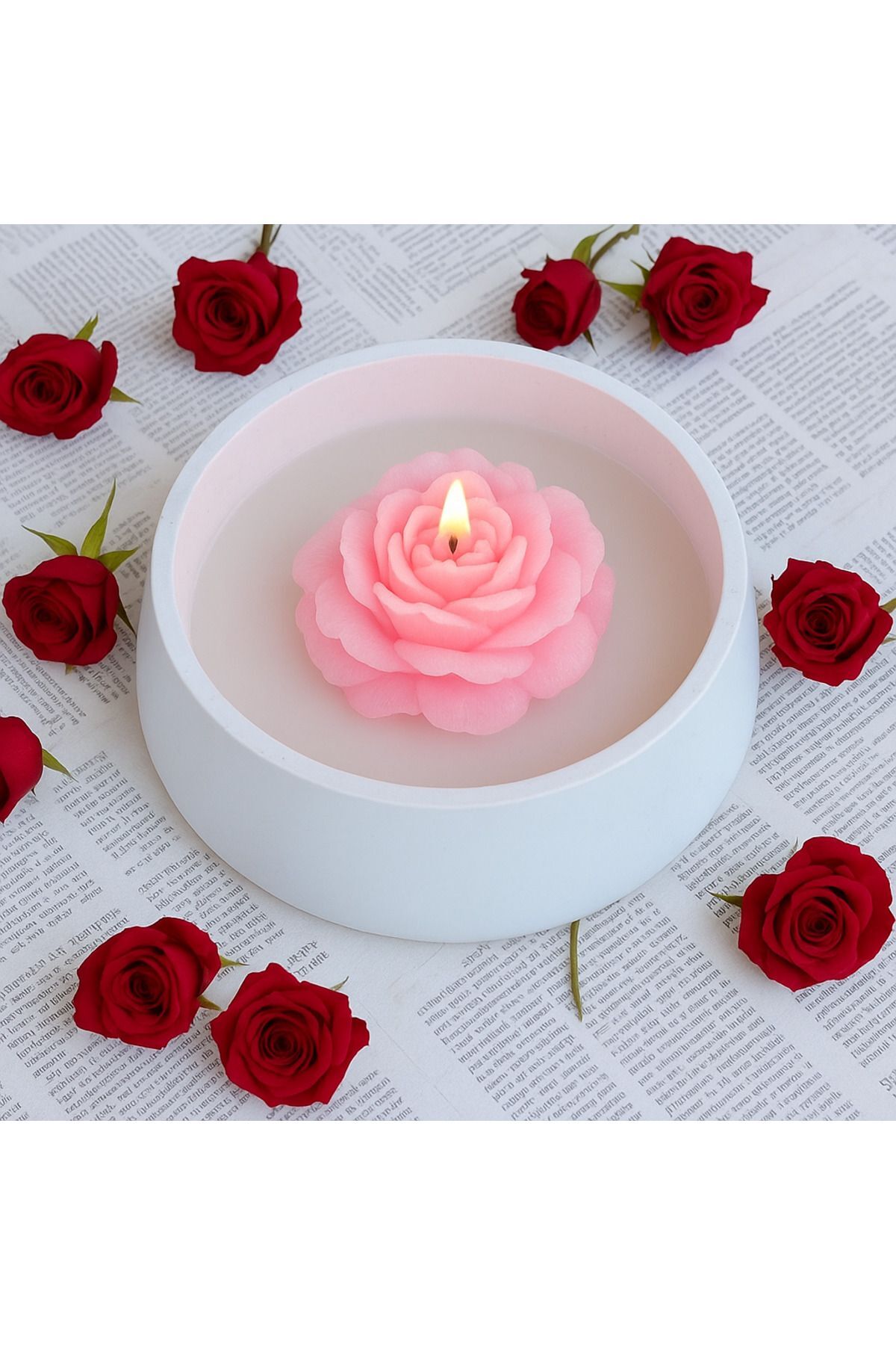 El Yapımı Gül Şekilli Dekoratif Mum | Seramik Kasede Romantik Tasarım | Aymumi Home