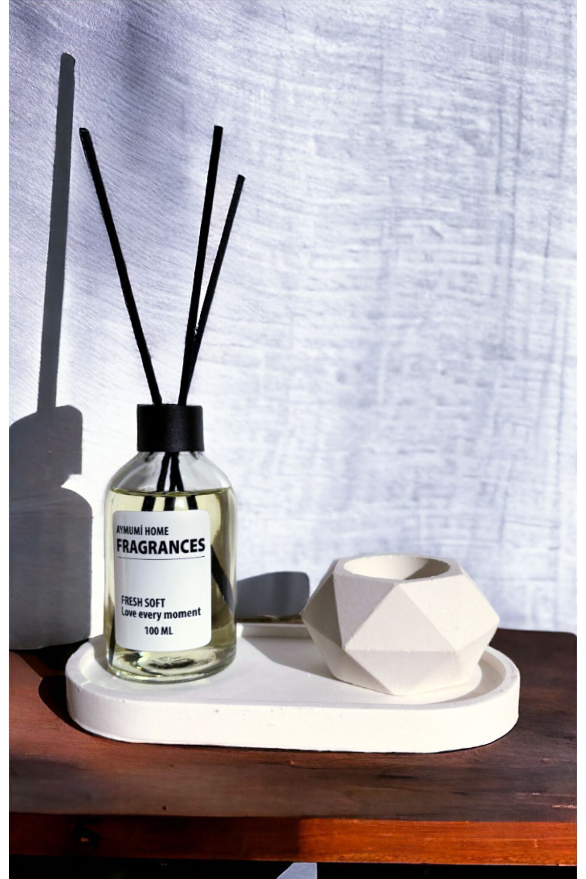 Tealight Geometrik Mumluk Stand ve Fresh Soft Oda Kokusu 100ml Seti