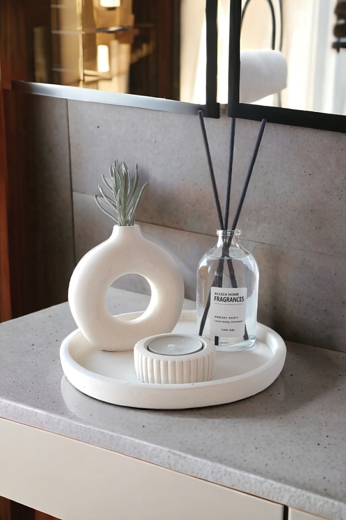 Dekoratif Minyatür Halka Vazo 100 ML Oda Kokusu Mumluklu Set (Tealight Mum Dahil Değildir )